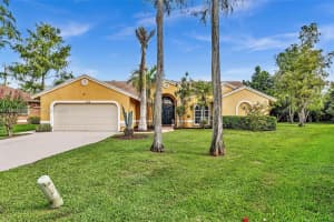 104 Oxford Ct, Royal Palm Beach, FL 33411 - MLS#A11842848