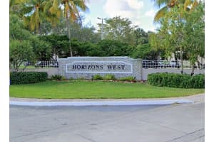 8420 Sw 133rd Ave Rd 219-2, Miami