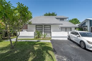3930 Sw 82nd Ter, Davie