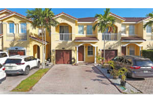 14973 Sw 8th Ter, Miami