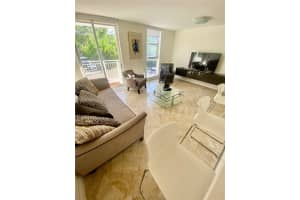 16590 Ne 26th Ave 202 North Miami Beach, FL 33160 - MLS#A11842877