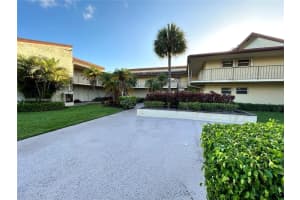 8791 Holly Ct 202, Tamarac