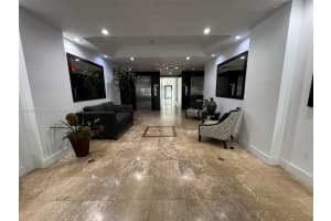 2715 Tigertail Ave 404, Miami, FL 33133 - MLS#A11842944