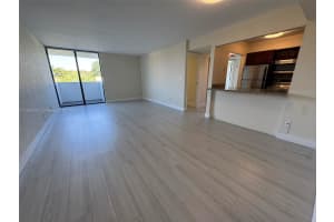 2715 Tigertail Ave 404, Miami, FL 33133 - MLS#A11842944