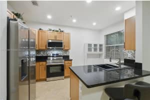 2851 W Prospect Rd 307, Tamarac, FL 33309 - MLS#A11842985