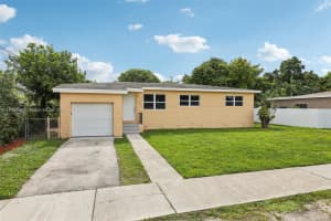 18025 Nw 6th Ave Miami Gardens, FL 33169 - MLS#A11843005