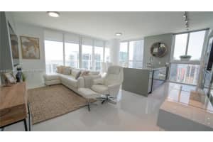 1080 BRICKELL AVE 4100, Miami, FL 33131 - MLS#A11843065