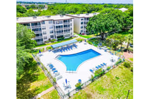 2600 Nw 49th Ave 112, Lauderdale Lakes