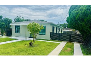 310 Sw 31st Ct Miami, FL 33135 - MLS#A11843120