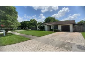 9922 Sw 133rd Pl Miami, FL 33186 - MLS#A11843133