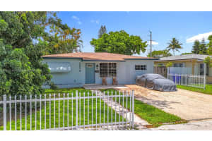 2334 Pierce St Hollywood, FL 33020 - MLS#A11843140