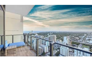 88 Sw 7th St 4006, Miami
