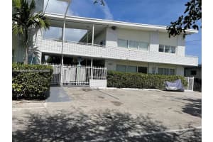 1225 Marseille Dr 18, Miami Beach