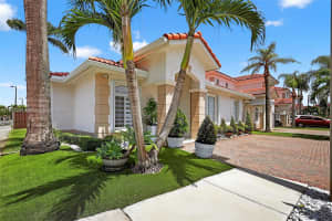 7291 NW 173rd Dr APT 100, Hialeah, FL 33015, - MLS#A11843204