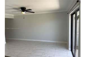 1401 Ne 53rd St 105 Fort Lauderdale, FL 33334 - MLS#A11843211