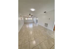 2836 Fillmore St 32, Hollywood, FL 33020 - MLS#A11843216