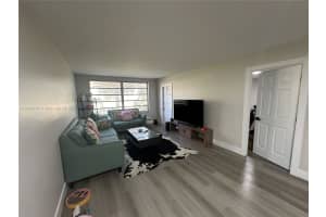 7500 Nw 17th St 102 Plantation, FL 33313 - MLS#A11843236