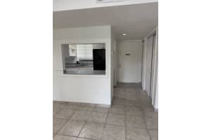 153 Lakeview Dr 102, Weston, FL 33326 - MLS#A11843266