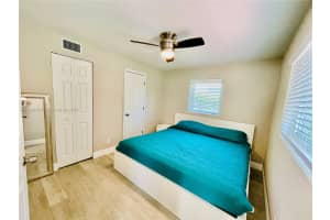 1002 S 27th Ave 0, Hollywood, FL 33020 - MLS#A11843279