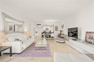10275 Collins Av 611 Bal Harbour, FL 33154 - MLS#A11843288
