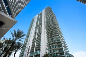 1331 Brickell Bay Dr 4303 Miami, FL 33131 - MLS#A11843290