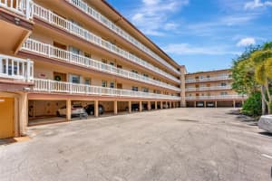 6751 Cypress Rd 306, Plantation