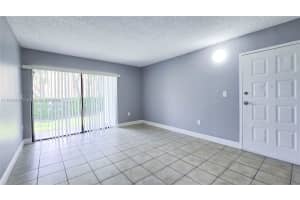 7210 NW 179th St 106, Hialeah, FL 33015 - MLS#A11843302