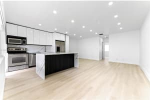 2881 Ne 32nd St 115, Fort Lauderdale