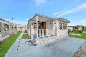346 Maple St Other, FL 99999 - MLS#A11843310