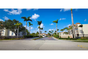 6175 Nw 186th St 312 Hialeah, FL 33015 - MLS#A11843322