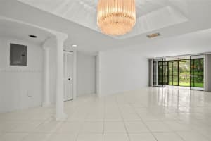 9735 Nw 52nd St 115 Doral, FL 33178 - MLS#A11843325
