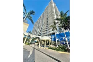 7601 E Treasure Dr Ph217 North Bay Village, FL 33141 - MLS#A11843330