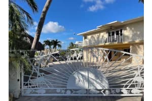 201 Wildwood Cir, Key Largo