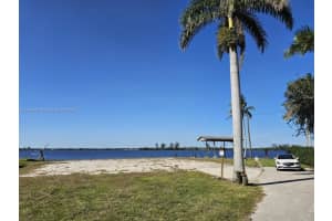 4567 E Riverside Dr Fort Myers, FL 33905 - MLS#A11843347