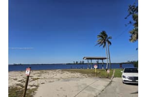 4567 E Riverside Dr Fort Myers, FL 33905 - MLS#A11843347