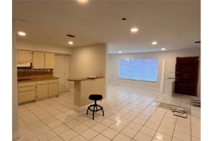 17320 NW 47th Ave, Miami Gardens, FL 33055 - MLS#A11843351