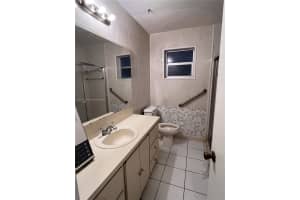17320 NW 47th Ave, Miami Gardens, FL 33055 - MLS#A11843351