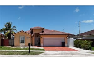 27923 SW 135th Ave, Homestead, FL 33032 - MLS#A11843361