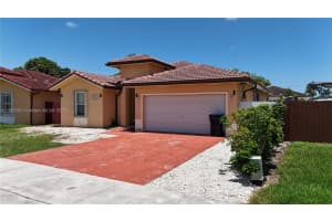 27923 SW 135th Ave, Homestead, FL 33032 - MLS#A11843361