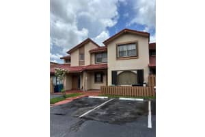 13423 Sw 14th Ter, Miami