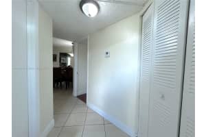 9301 Lime Bay Blvd 105 Tamarac, FL 33321 - MLS#A11843394