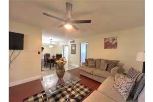 9301 Lime Bay Blvd 105 Tamarac, FL 33321 - MLS#A11843394