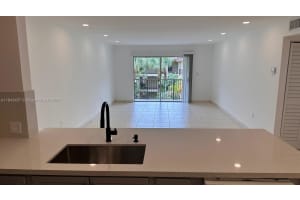 11925 NE 2nd Ave B414, North Miami, FL 33161 - MLS#A11843437