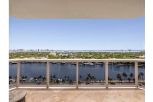 4779 Collins Ave 1706 Miami Beach, FL 33140 - MLS#A11843438