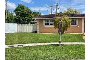 9433 Sw 17th St, Miami
