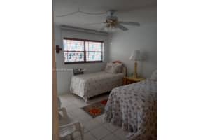 3500 Harrison St, Hollywood, FL 33021, Sold 08/11/25
