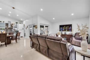 11450 SW 60th Ln, Miami, FL 33173 - MLS#A11843490