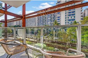 1215 West Ave 303 Miami Beach, FL 33139 - MLS#A11843491