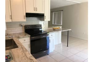 10525 Sw 77 Ct 10525 Pinecrest, FL 33156 - MLS#A11843492