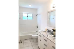 10525 Sw 77 Ct 10525 Pinecrest, FL 33156 - MLS#A11843492